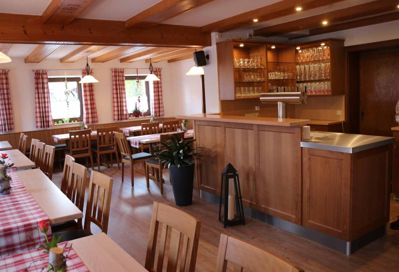 Gasthof Gruener Baum Oberlangfurth 외부 사진